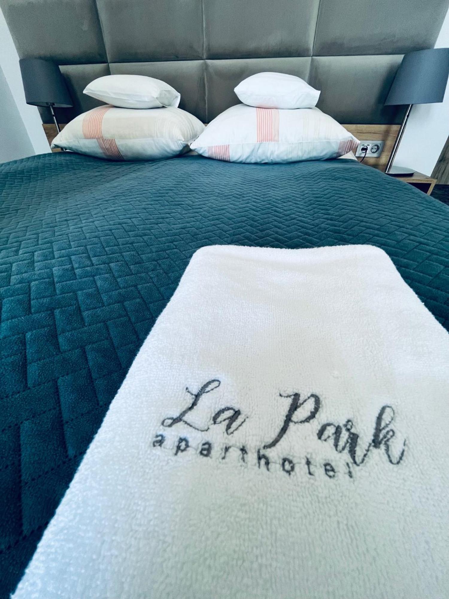 La Park Aparthotel Kudowa-Zdrój Eksteriør billede